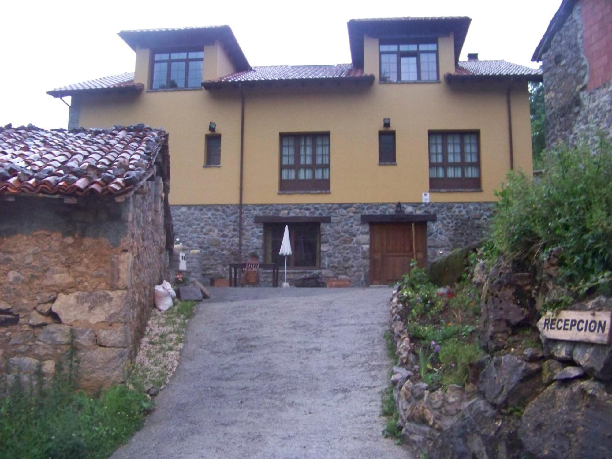 Hotel El Quesar De Gamoneo Gamonedo de Cangas Esterno foto