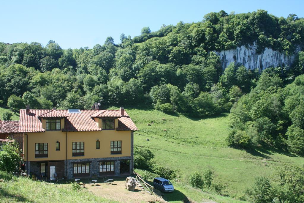 Hotel El Quesar De Gamoneo Gamonedo de Cangas Esterno foto