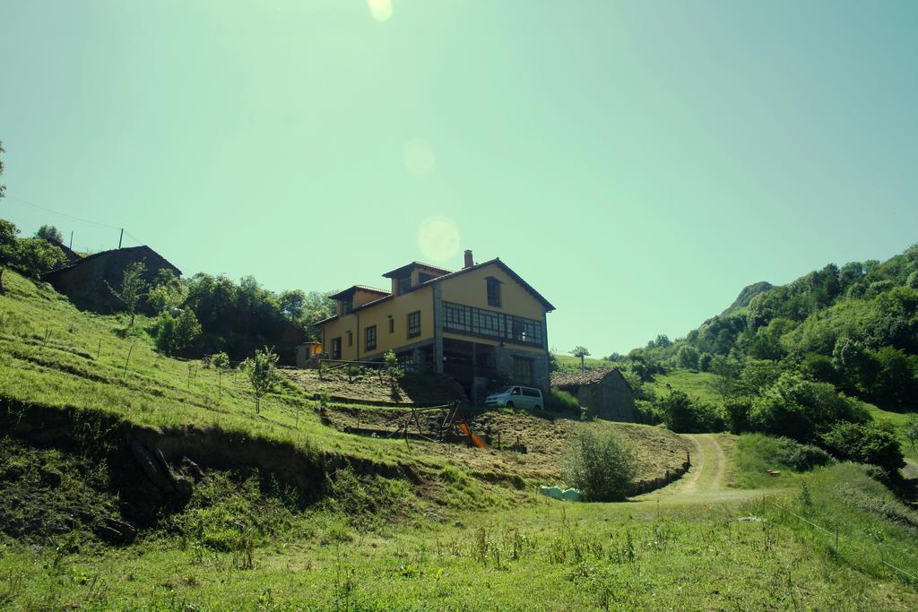 Hotel El Quesar De Gamoneo Gamonedo de Cangas Esterno foto